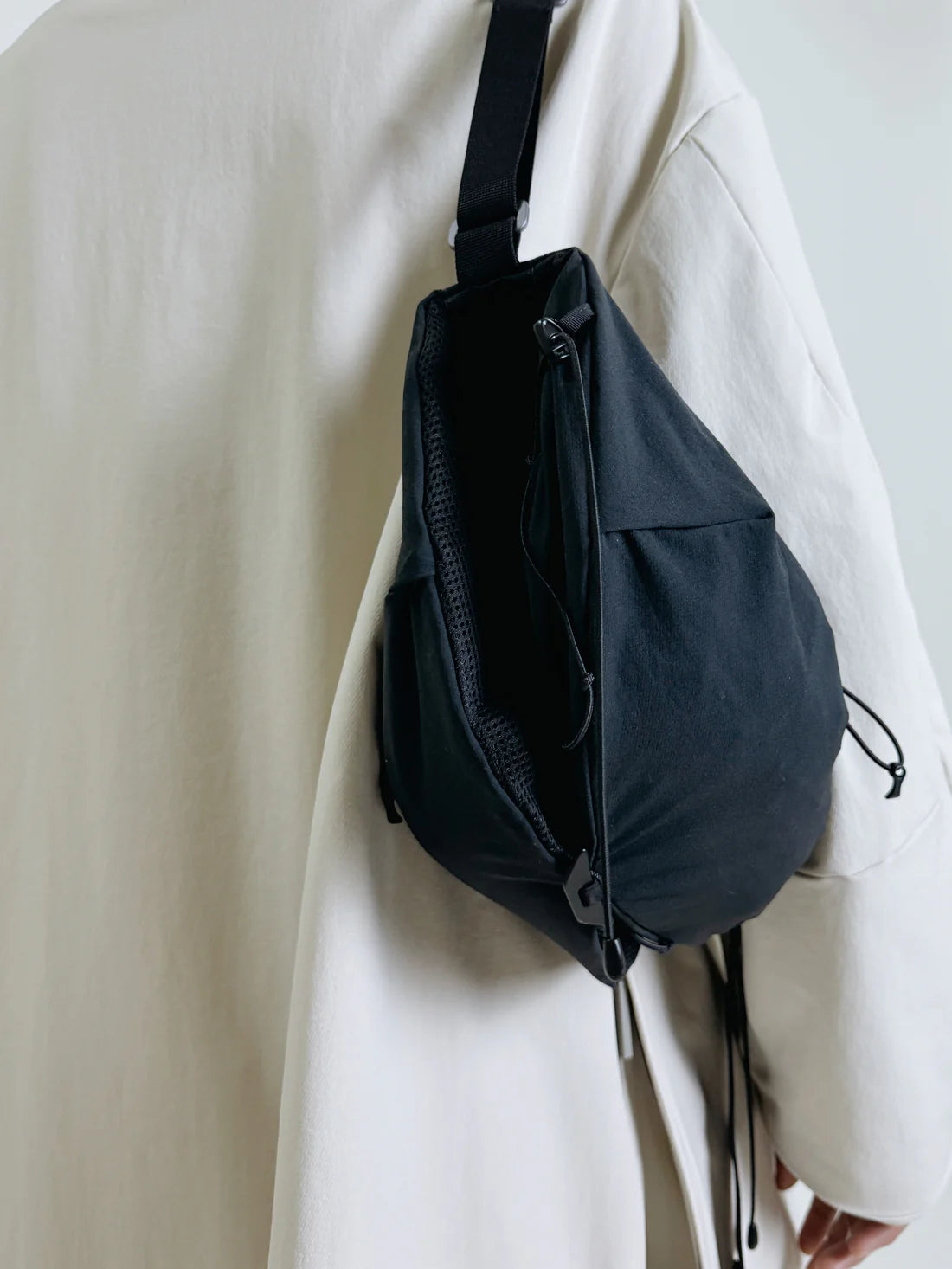 Amiche Alpine x Allmansright Moon Bag 半月包