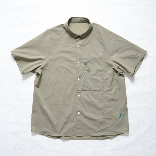 Ultra long sleeve shirt 短袖襯衫