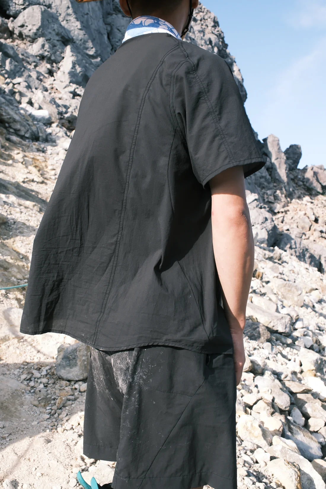 Ultra long sleeve shirt 短袖襯衫